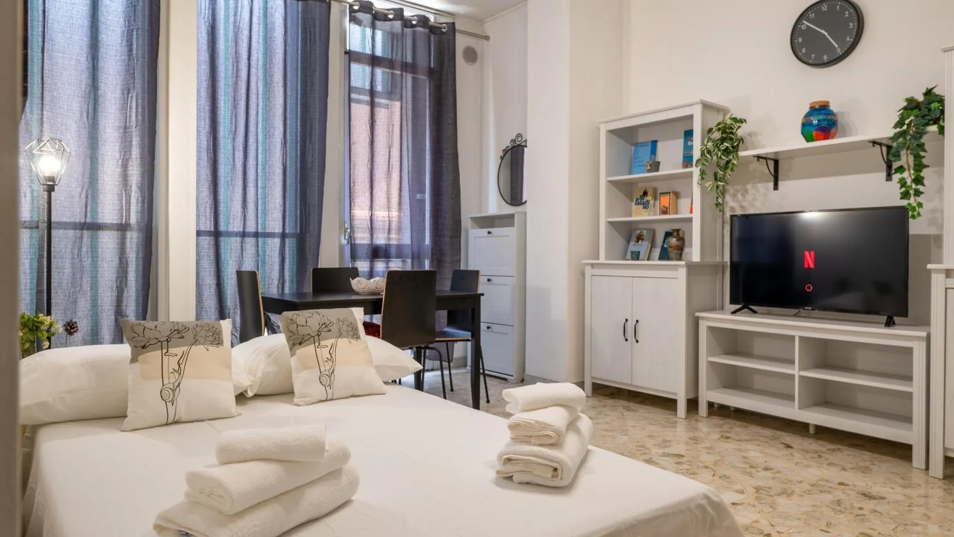 Jasmine Apartment - Relax And Comfort In Bari